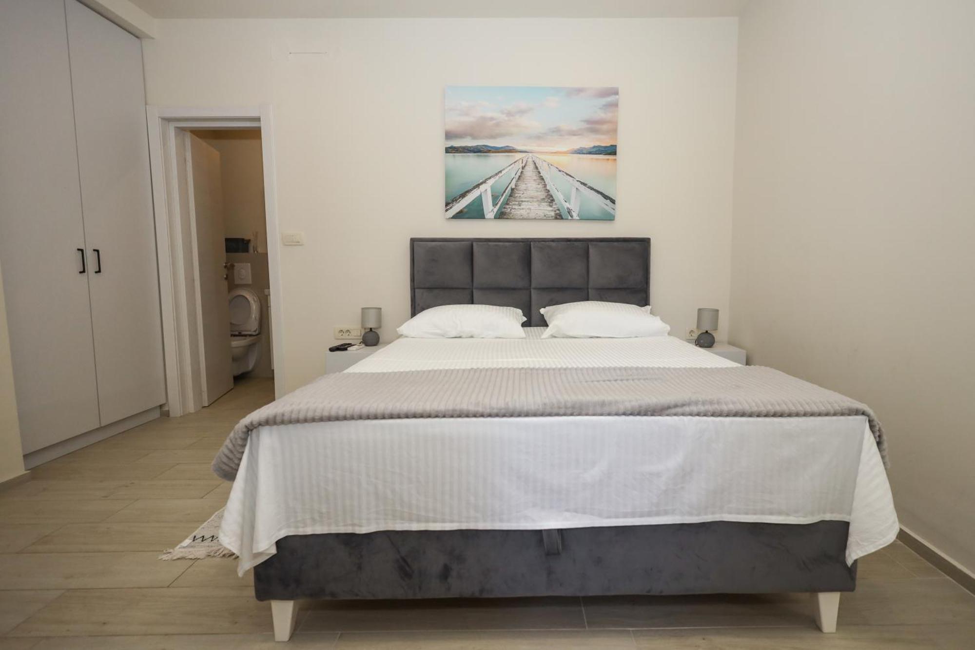 Apartments Milanovic Herceg Novi Room photo