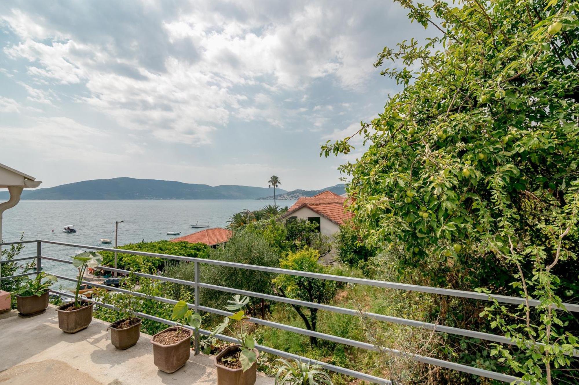 Apartments Milanovic Herceg Novi Room photo